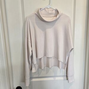 American Eagle Ivory Crop Turtleneck Top